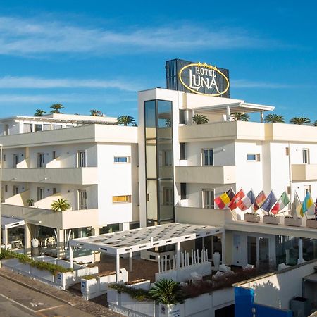 Hotel Luna Lido Torre San Giovanni Ugento Kültér fotó