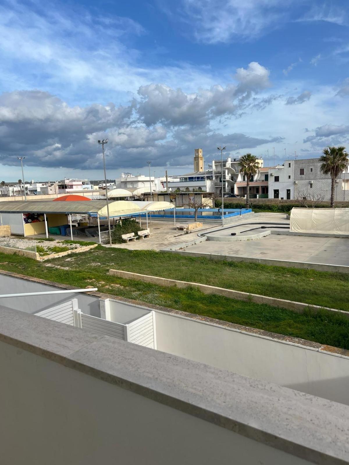 Hotel Luna Lido Torre San Giovanni Ugento Kültér fotó