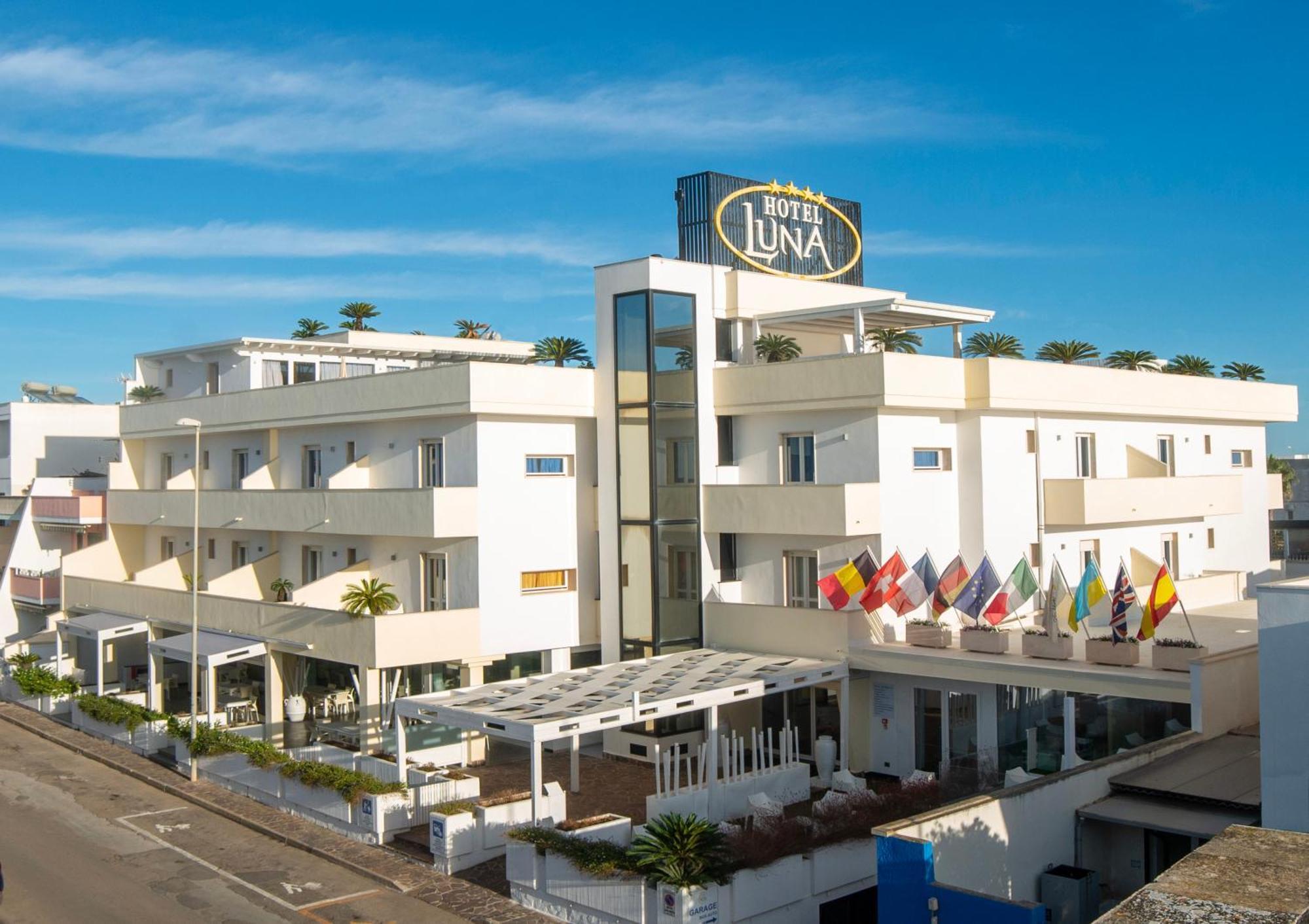 Hotel Luna Lido Torre San Giovanni Ugento Kültér fotó